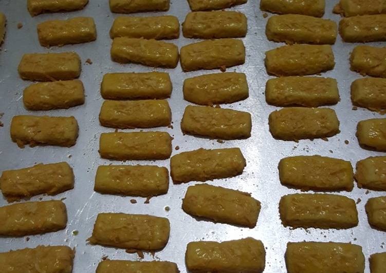 Cara Gampang Membuat Kaastengels crunchy yang Lezat