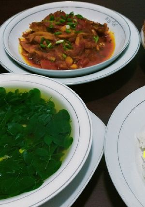 Foto resep Ikan tongkol geseng plus sayur bening kelor
