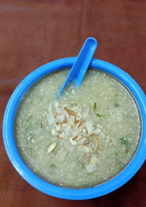 A picture of Bottle gourd Soup / Ghiya Soup.