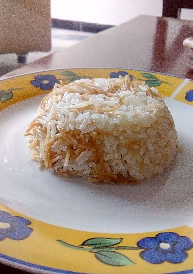 Una foto de Arroz con pasta