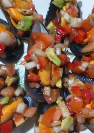 Foto principal de Mejillones con pipirrana