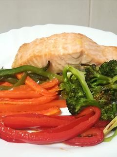 Foto de Salmão no Forno com Legumes