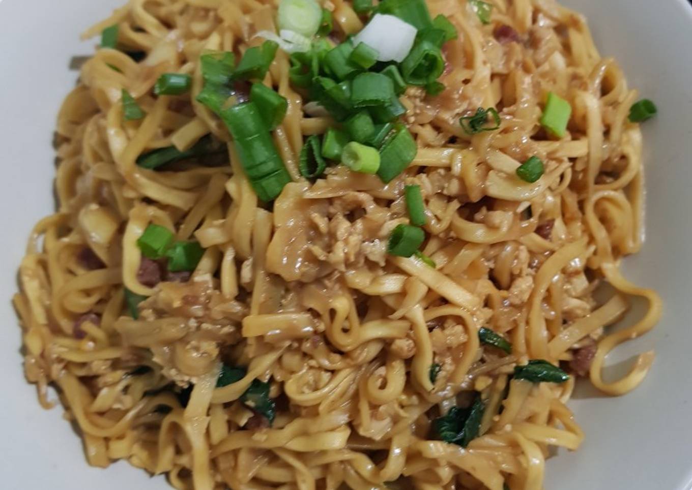 Ifumie goreng telur ala encik2🤣