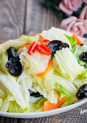 炒高麗菜 / 家常菜 的食譜成品照片