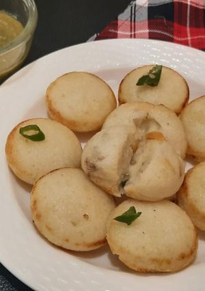चीज़ अप्पम (cheese appam recipe in Hindi) रेसिपी मुख्य फोटो