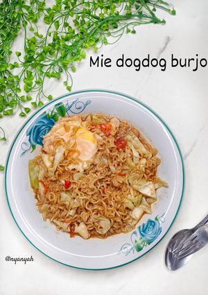 Foto resep Mie Dogdog Burjo