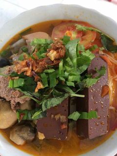 Hình của món Bún riêu cua đồng.