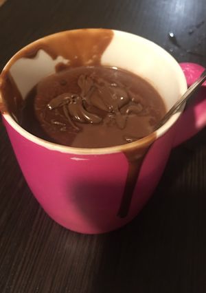 عکسی از دستور هات چاكلت غليظ