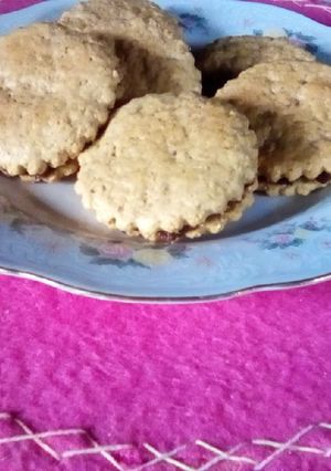 Una foto de Galletas rellenas 🍪┏(＾0＾)┛