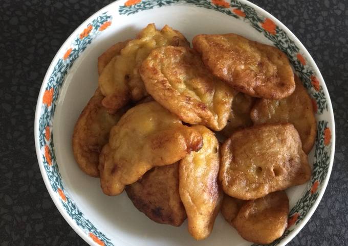Simple Way to Make Homemade Cucur Pisang