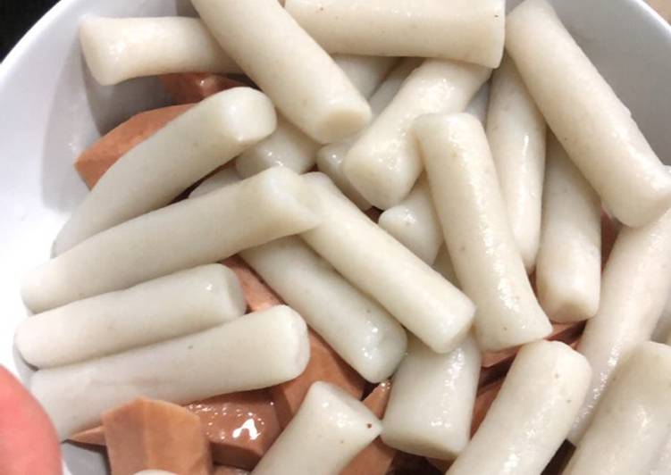 Cara Gampang Menyiapkan Ttoebokki homemade yang Enak Banget