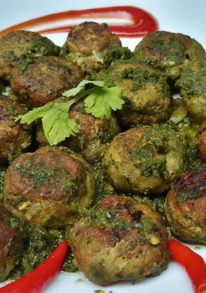 A picture of Chicken Dhania Balls.