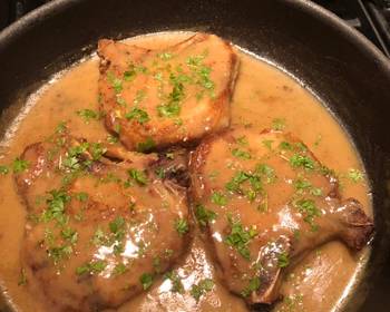 Latest Recipe Bonein Center Cut Pork Chops wgravy Restaurant Style