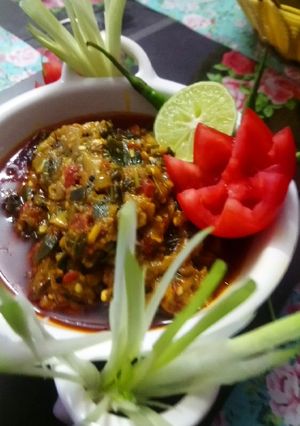 बैंगन भरता (Baingan bharta recipe in hindi) रेसिपी मुख्य फोटो