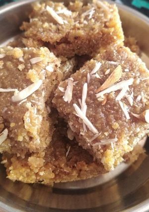 A picture of Wheat flour barfi.