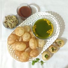 A picture of Pani Puri.