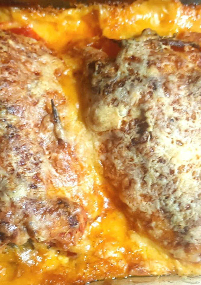 Una foto de Pimientos rellenos de carne con salsa bechamel
