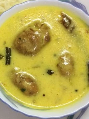 Easy Steps to Make Pakodi wali kadhi which Delicious