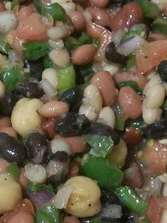 A picture of Elisa's Beans Salad.