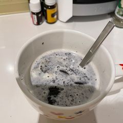 A picture of Oreo Milkshake (3 ingredients).