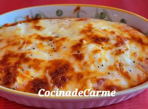 Foto principal de Huevos con chorizo picante en salsa bechamel