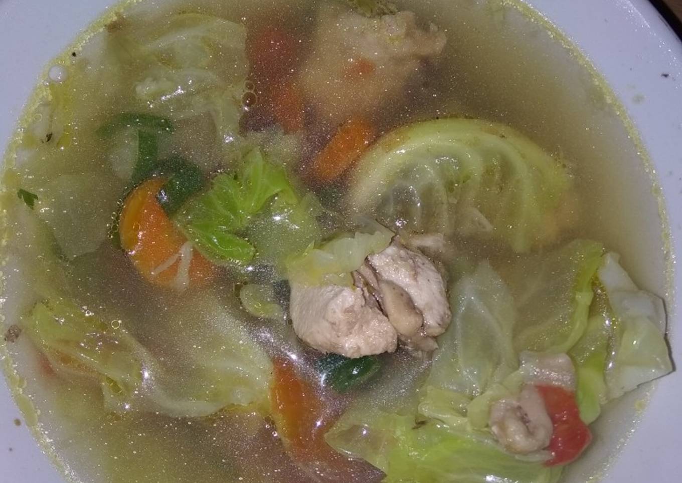 Sayur sup ayam