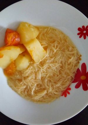 Foto principal de Sopa de calabaza y vegetales (súper fácil) para niños