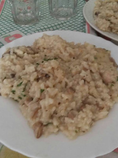 Una foto de Risotto de champiñones y pollo