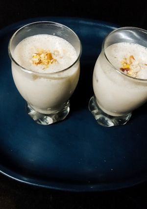 A picture of Thandai Lassi.