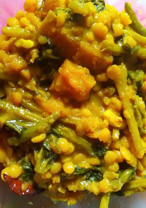 A picture of Pumpkin greens in yellow peas dal.