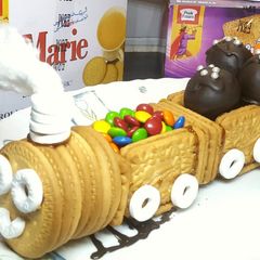 Choo Choo Biscuits Train with Marie balls ! A picture of Choo Choo Biscuits Train with Marie balls !.