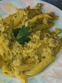 Una foto de Macarrones al curry