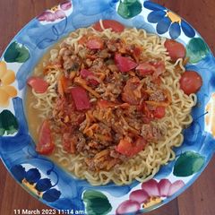 A picture of Beef Taocu Soup Noodle with Tomato.