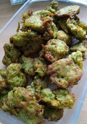A picture of Zucchini Fritters.
