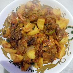 A picture of Potatoes sauce.