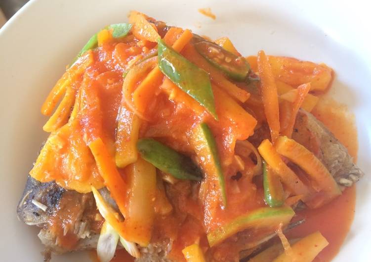 Resep: Untuk Mencoba Di RumahIkan gurame asam manis plus pedaaas