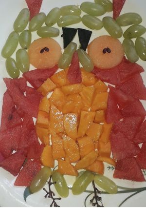 A picture of Fruit Salad.