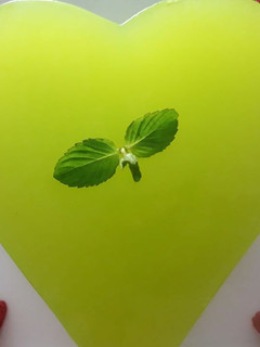 Una foto de Gelatina sabor Limón a lo Carmelita
