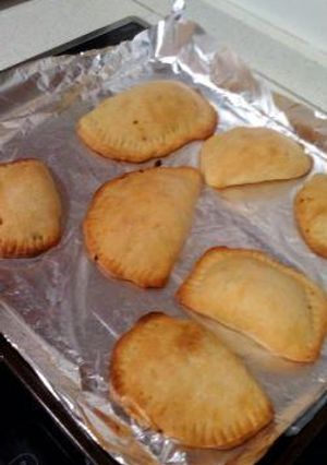 Una foto de Empanadillas de atún y guisantes Carmeli