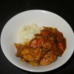 A picture of Chicken curry.