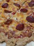 Pizza con base de pavo (crujiente) con Mambo