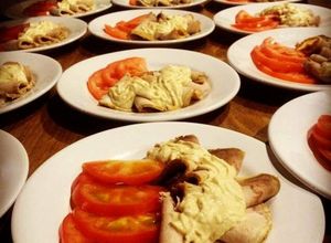Una foto de Salsa vitel tonne
