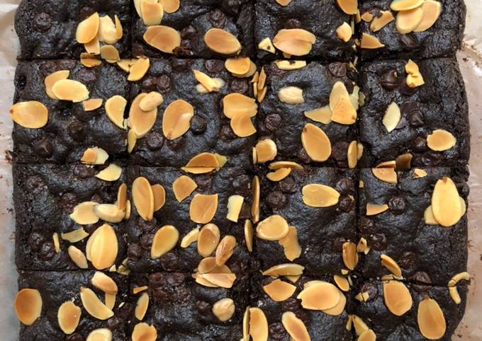 Resep Fudgy Vegan Brownies 🍫 🌰 Oleh Lisa Cookpad