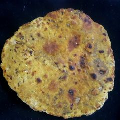 A picture of Mix Dal Parantha.
