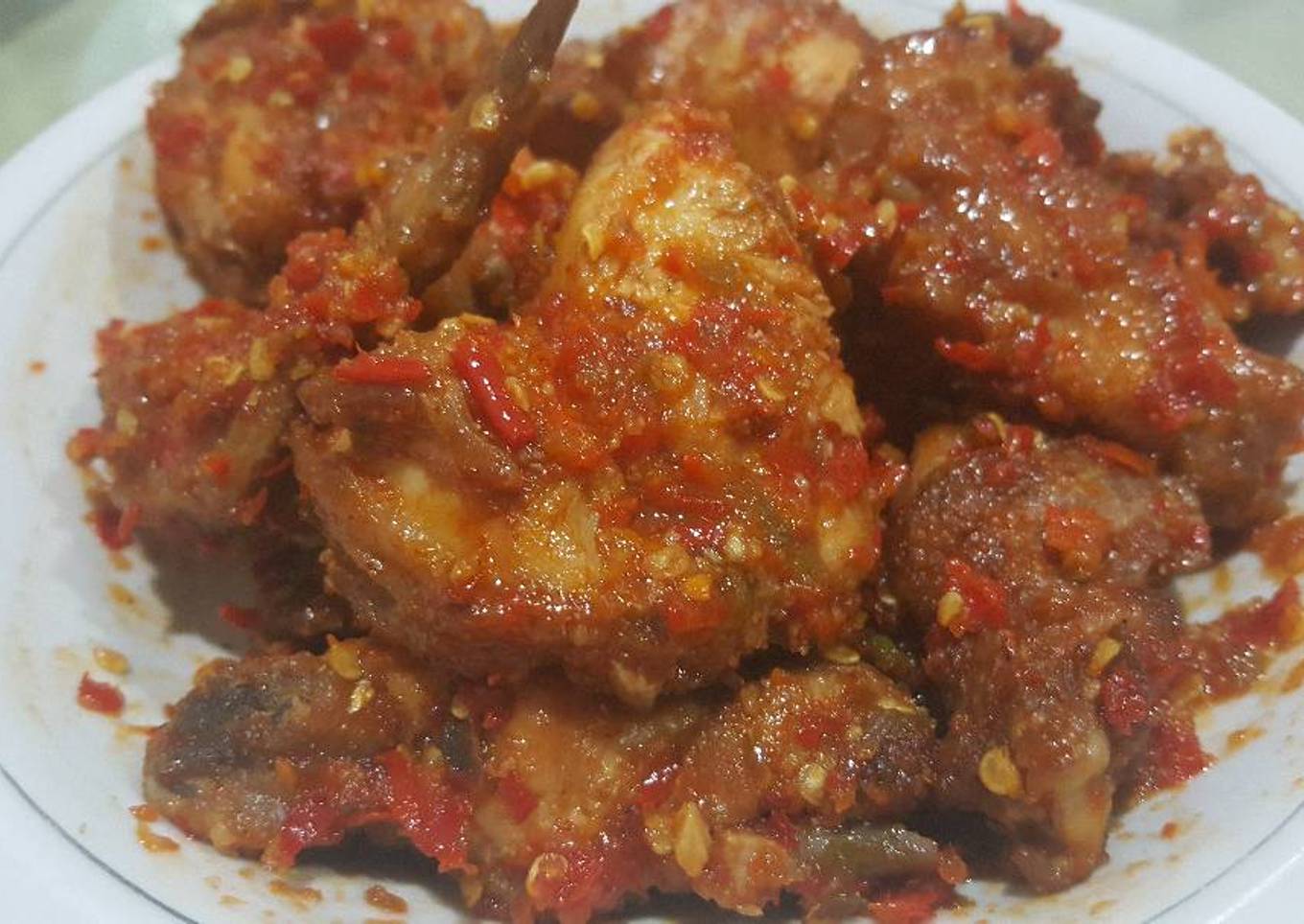 Bagaimana Menyiapkan Ayam sambal rica rica yang Bikin Ngiler