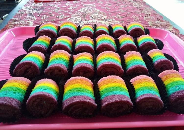 Mini Roll Cake Rainbow / Bolu Gulung Pelangi Kukus Anti Gagal