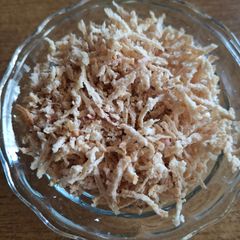A picture of Sun dried amla mukhwas.