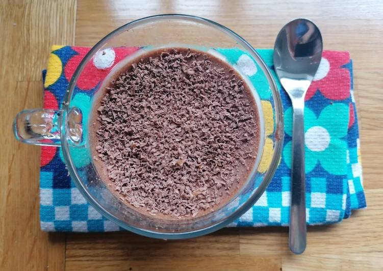 Aquafaba chocolate mousse