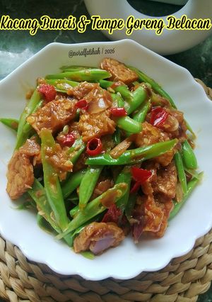 Gambar Kacang Buncis & Tempe Goreng Belacan