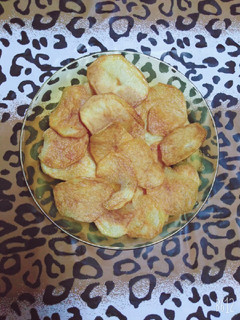 صورة لوصفة بطاطس شيبس مقرمشه وتحدي 🥔💪